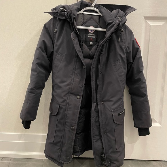 Canada Goose Jackets & Blazers - Authentic Navy Canada Goose Jacket Women